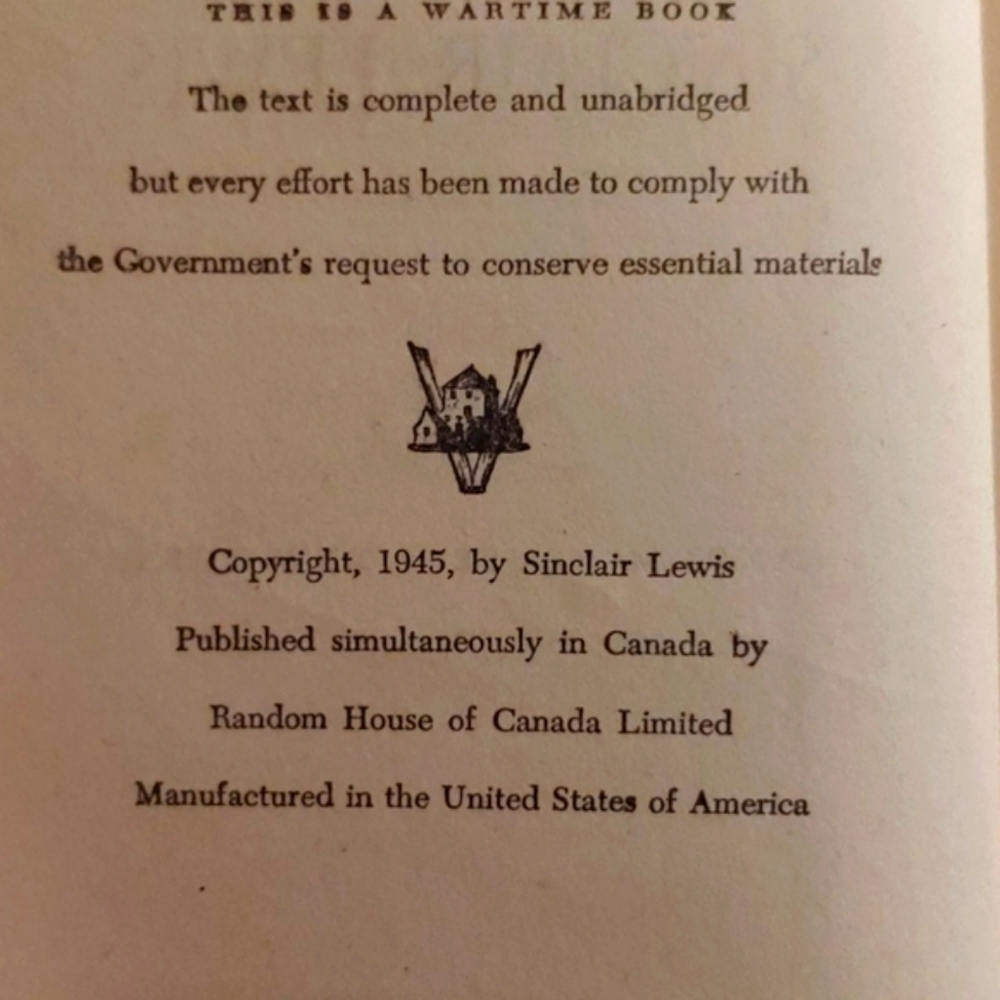 𝅺VINTAGE Book - Picture 2 of 5